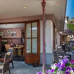 Valckenborgh - Centre & Parking 3*