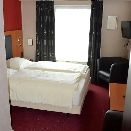 ホテル Valckenborgh - Centre & Parking 3*