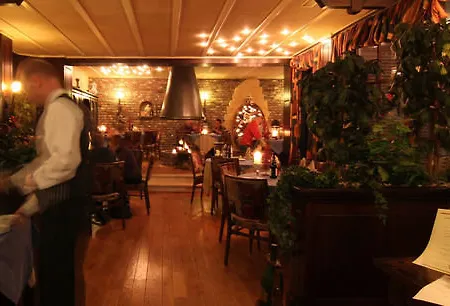 Valckenborgh - Centre & Parking 호텔 3*