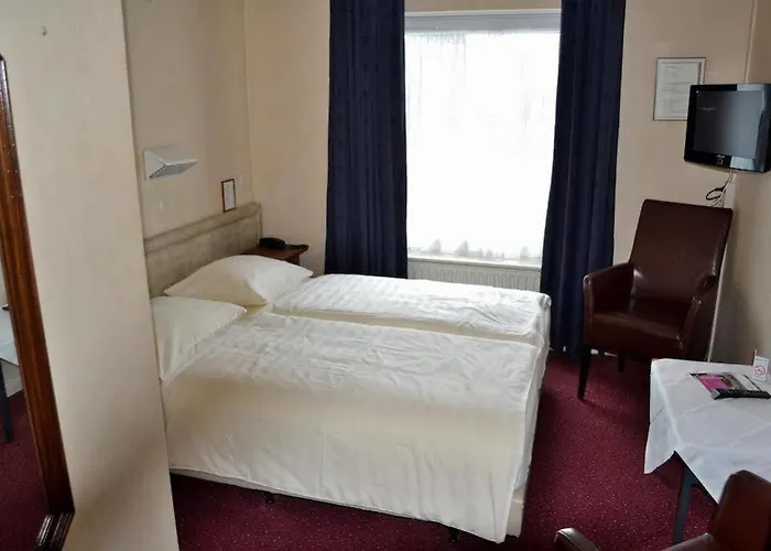 Hotel Valckenborgh - Centre & Parking 3*