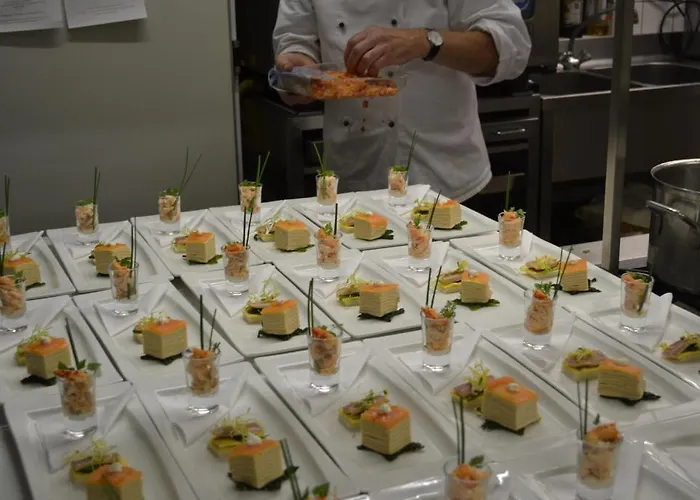 فندق Valckenborgh - Centre & Parking Valkenburg aan de Geul