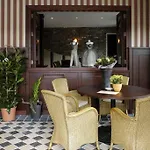 Valckenborgh - Centre & Parking Hotell