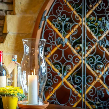 Hotel Valckenborgh - Centre & Parking 3*